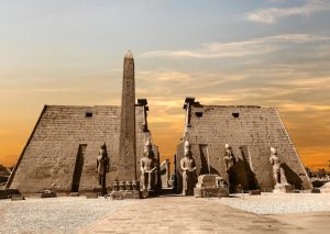 Luxor -Tagesausreise von Hurghada mit dem Flugzeug